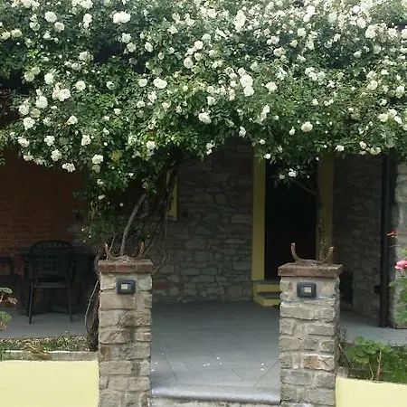 La Casa Di Valerio * Montabone